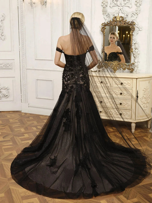 Black mermaid wedding dress, lace bodice, off-shoulder sweetheart neckline, tulle skirt
