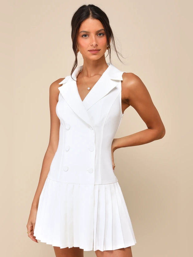 White pleated sleeveless mini homecoming dress with V-neck and buttoned bodice
