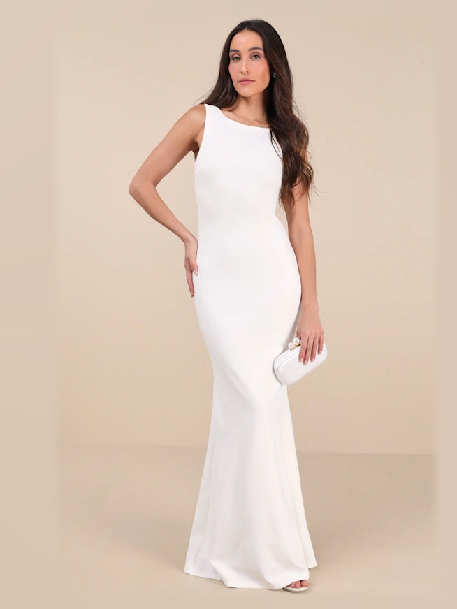 Ivory formal dress with mermaid silhouette and maxi length