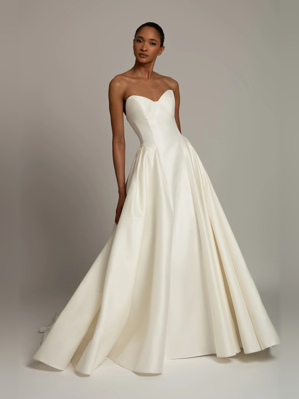 sweetheart ball-gown floor-length formal dress - image 1
