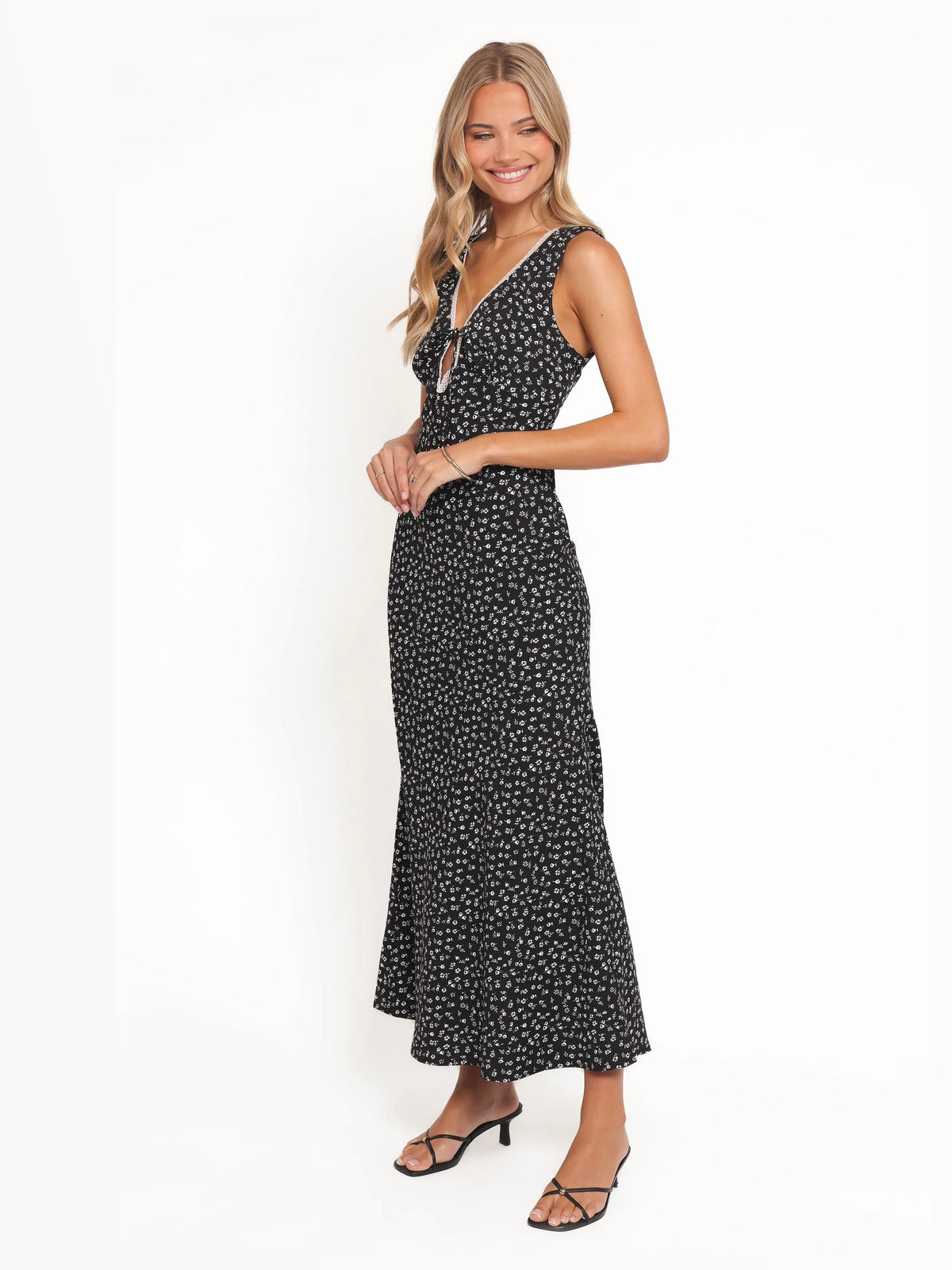 Gray formal dress with a-line silhouette and maxi length
