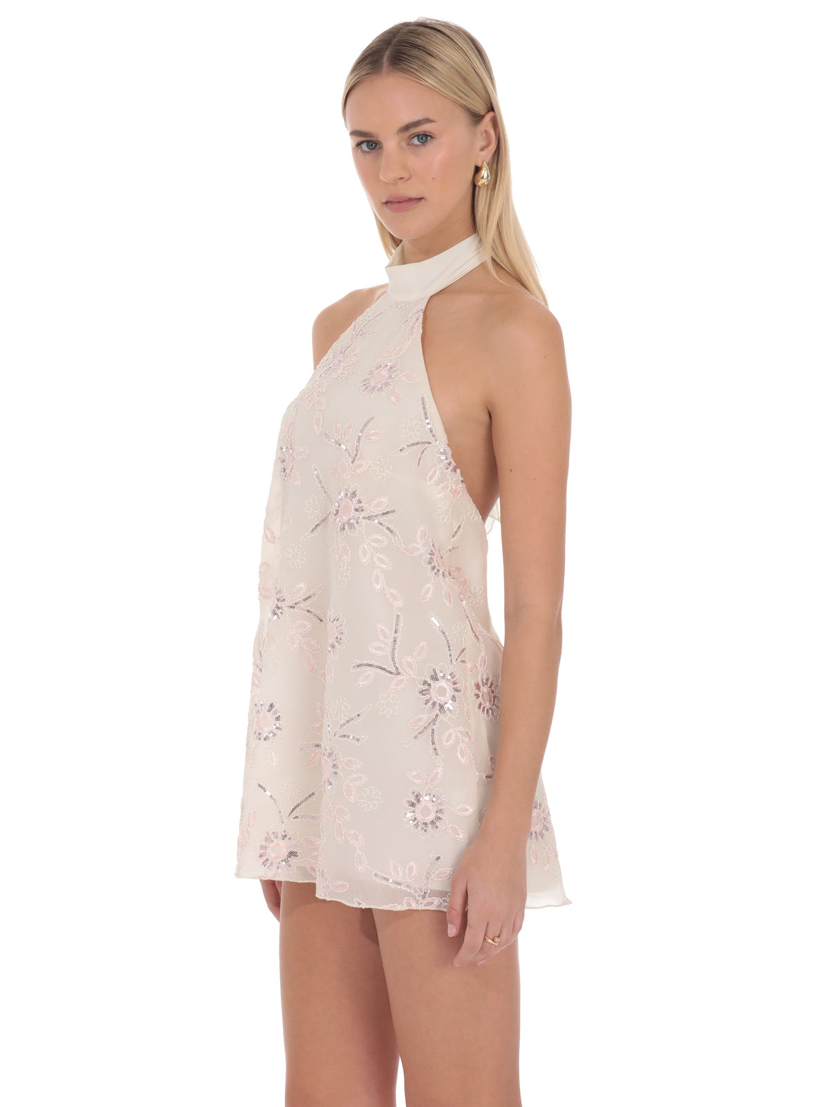 Cream homecoming dress with halter neck neckline