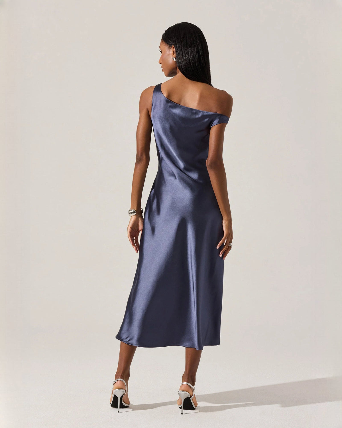 Royal blue off-shoulder satin midi A-line dress, sleeveless with flowing skirt