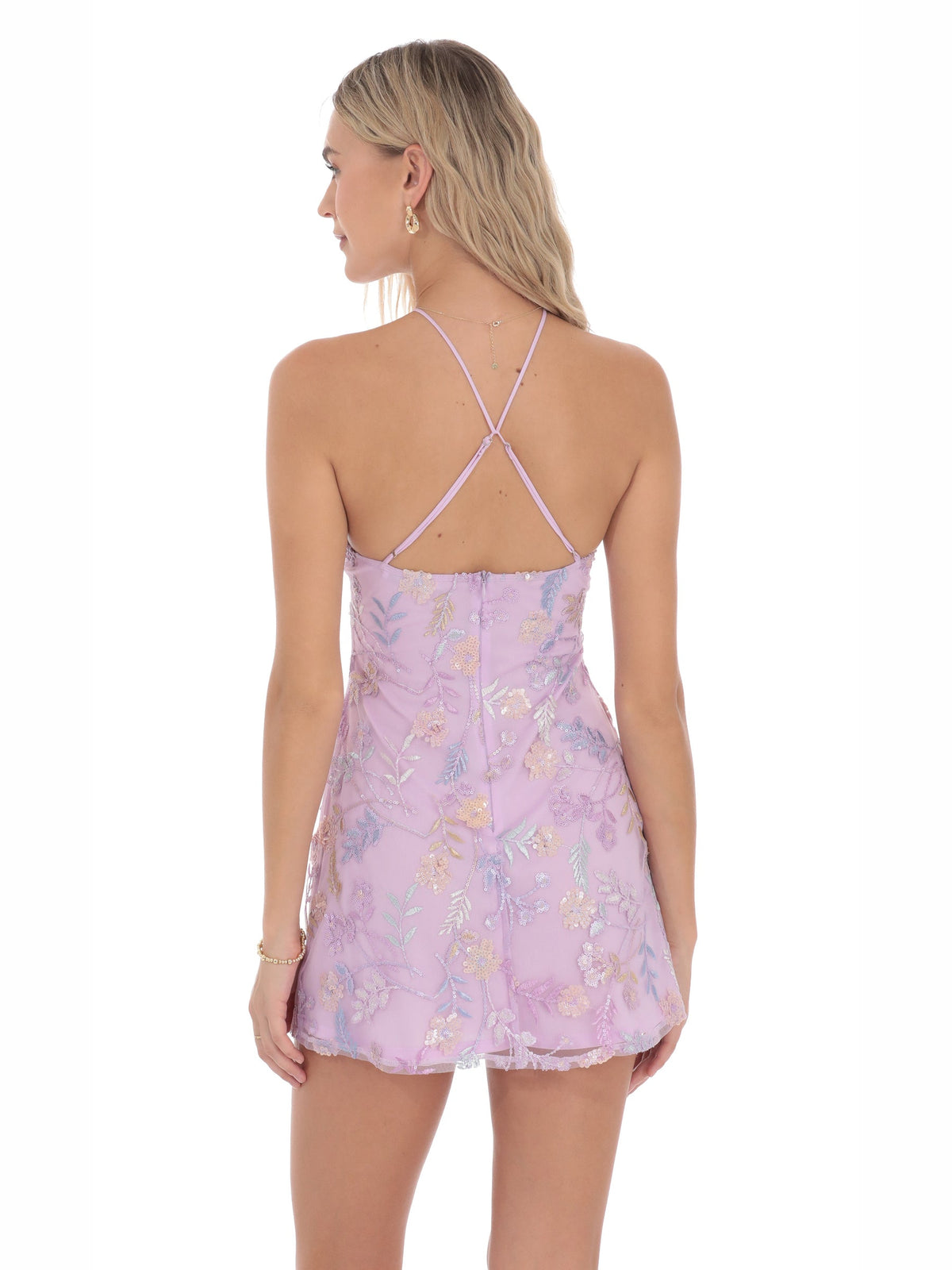 Lavender homecoming dress with halter neck neckline