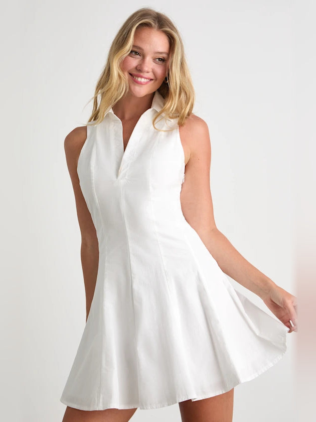 White collared V-neck sleeveless A-line mini homecoming dress