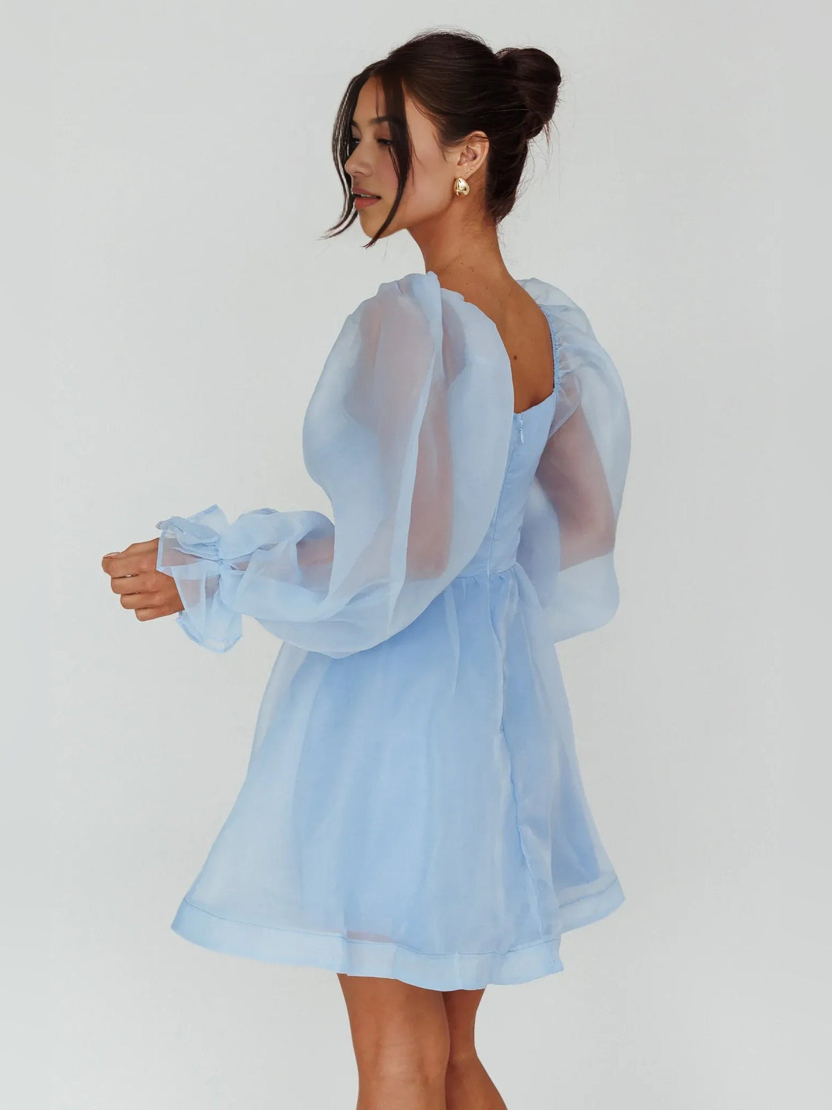 Light blue mini A-line satin dress with sweetheart neckline and gathered tulle sleeves