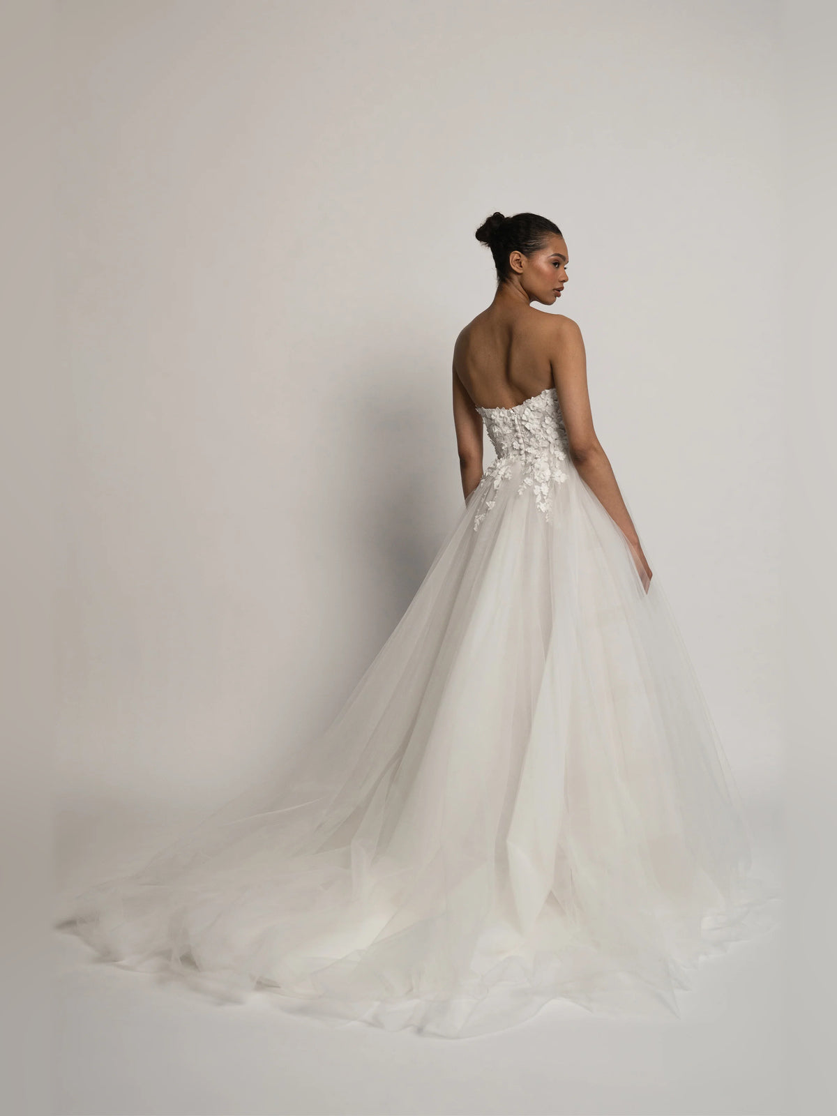 sweetheart ball-gown floor-length formal dress - image 2