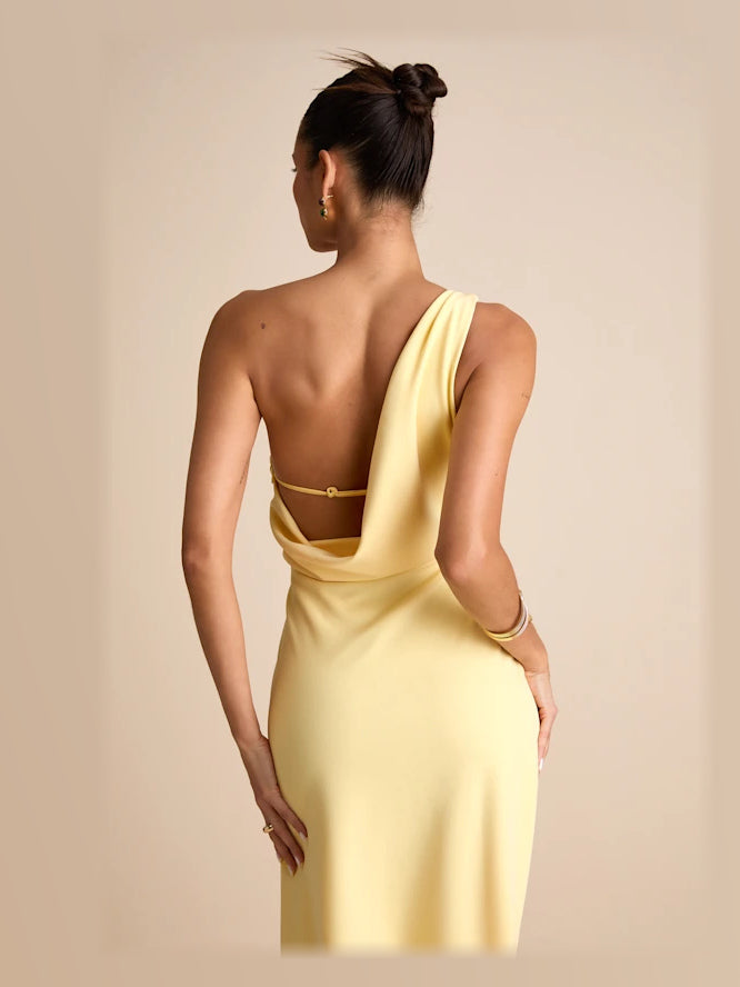 Light Yellow formal dress with satin construction and maxi hem