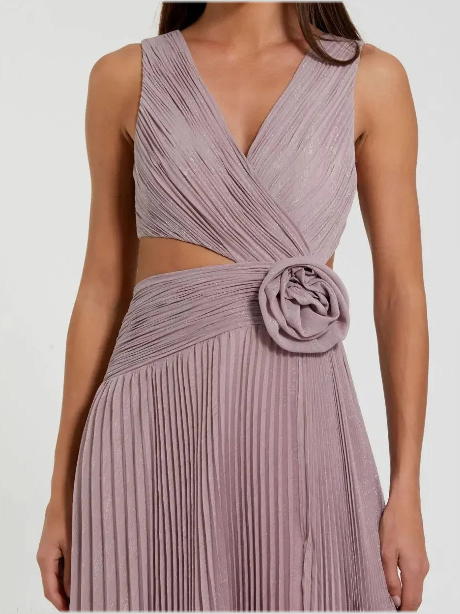 Mauve pleated V-neck maxi dress bodice with rosette waist and textured pleats