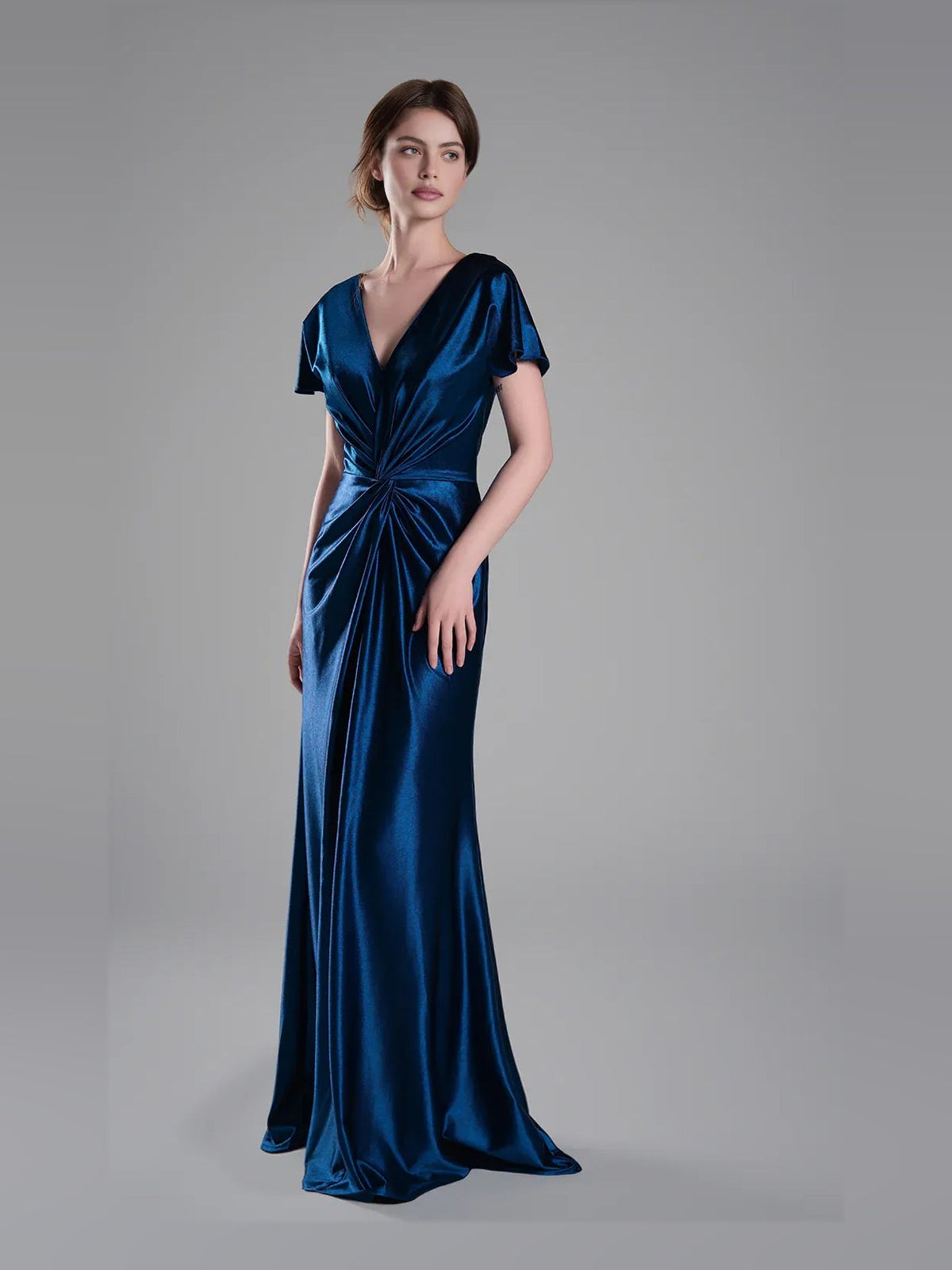 Navy blue satin-look V-neck maxi dress with short sleeves, gathered waist, A-line