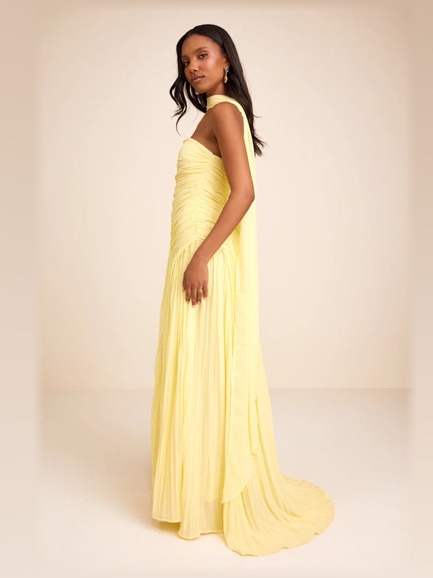 Light Yellow formal dress with chiffon construction and maxi hem