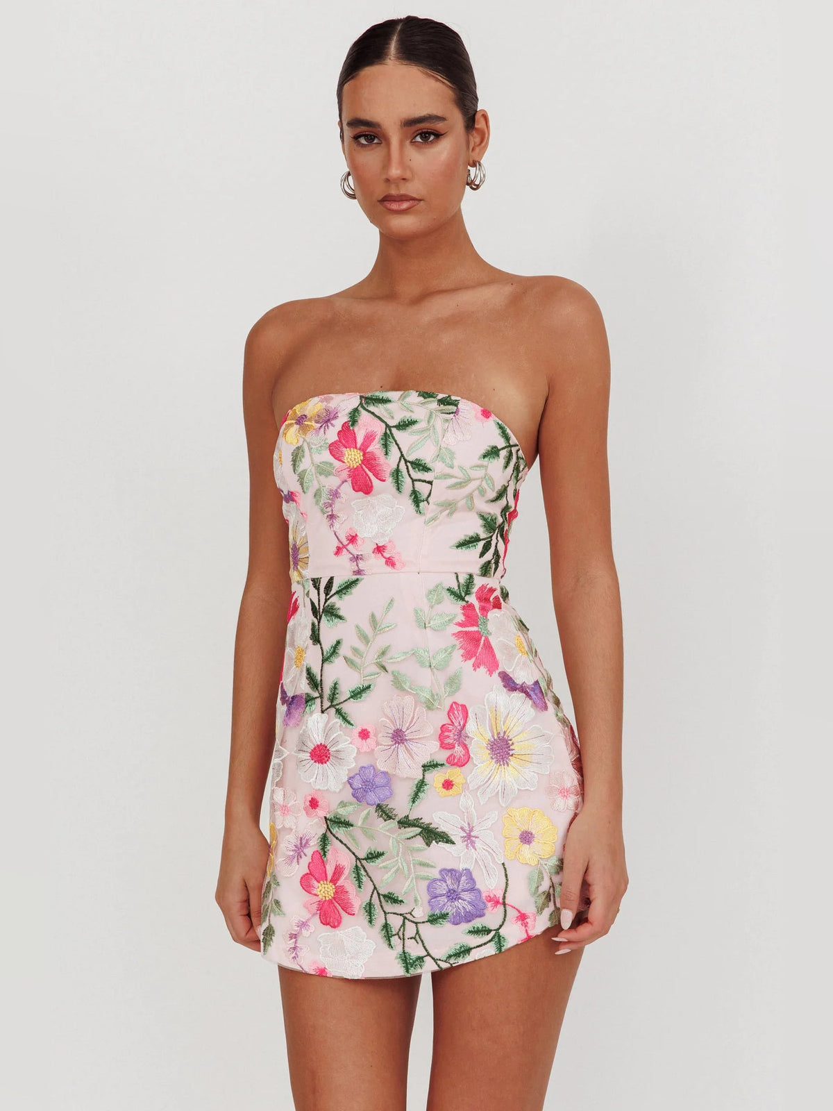 Floral strapless mini dress, sweetheart neckline, cinched waist, front view