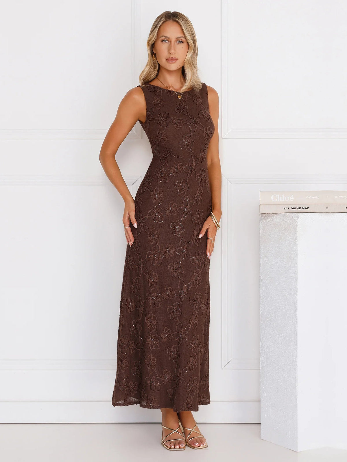 Brown lace halter A-line maxi dress with sleeveless lace texture
