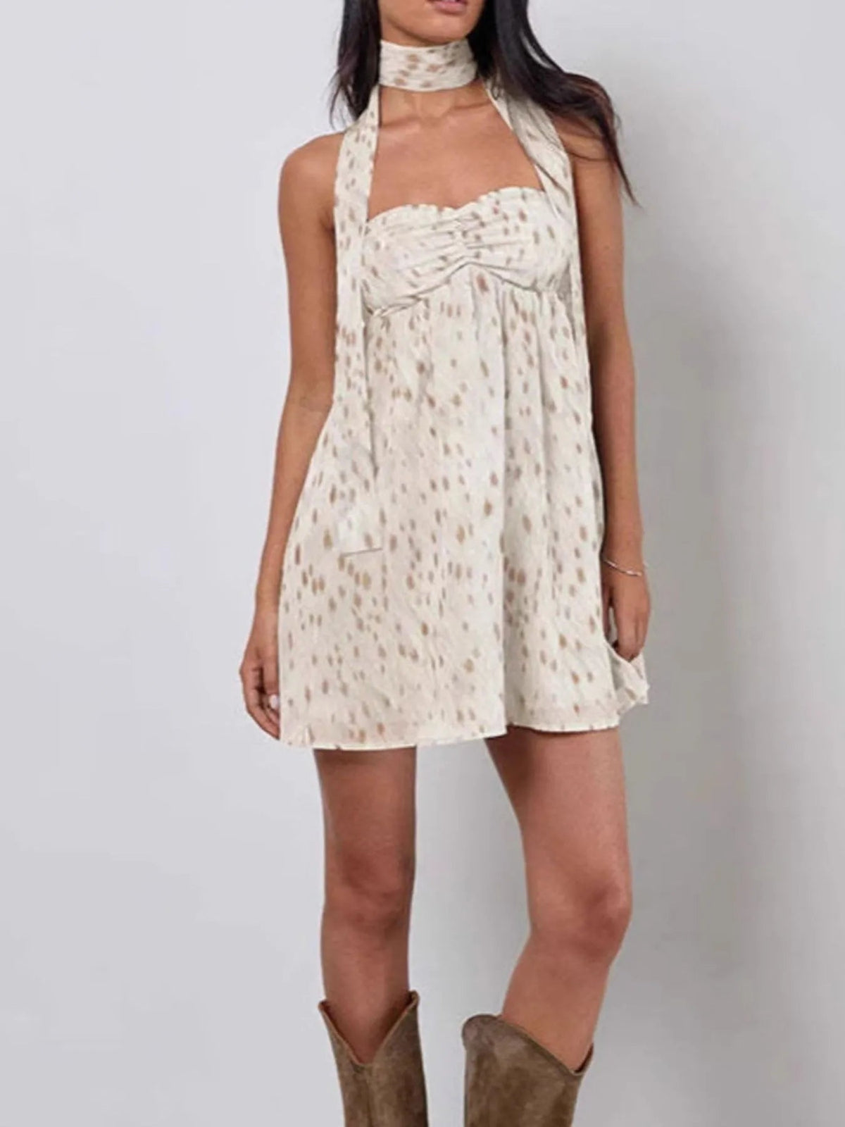Sweetheart mini dress with matching neck scarf, strapless sweetheart top, speckled off-white