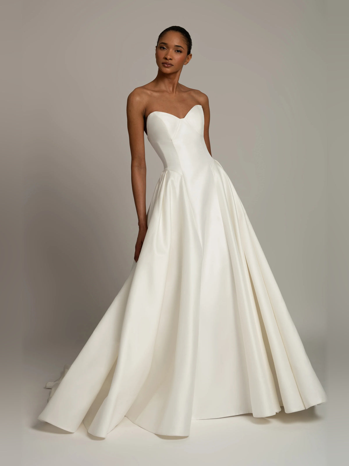 sweetheart ball-gown floor-length formal dress - image 5
