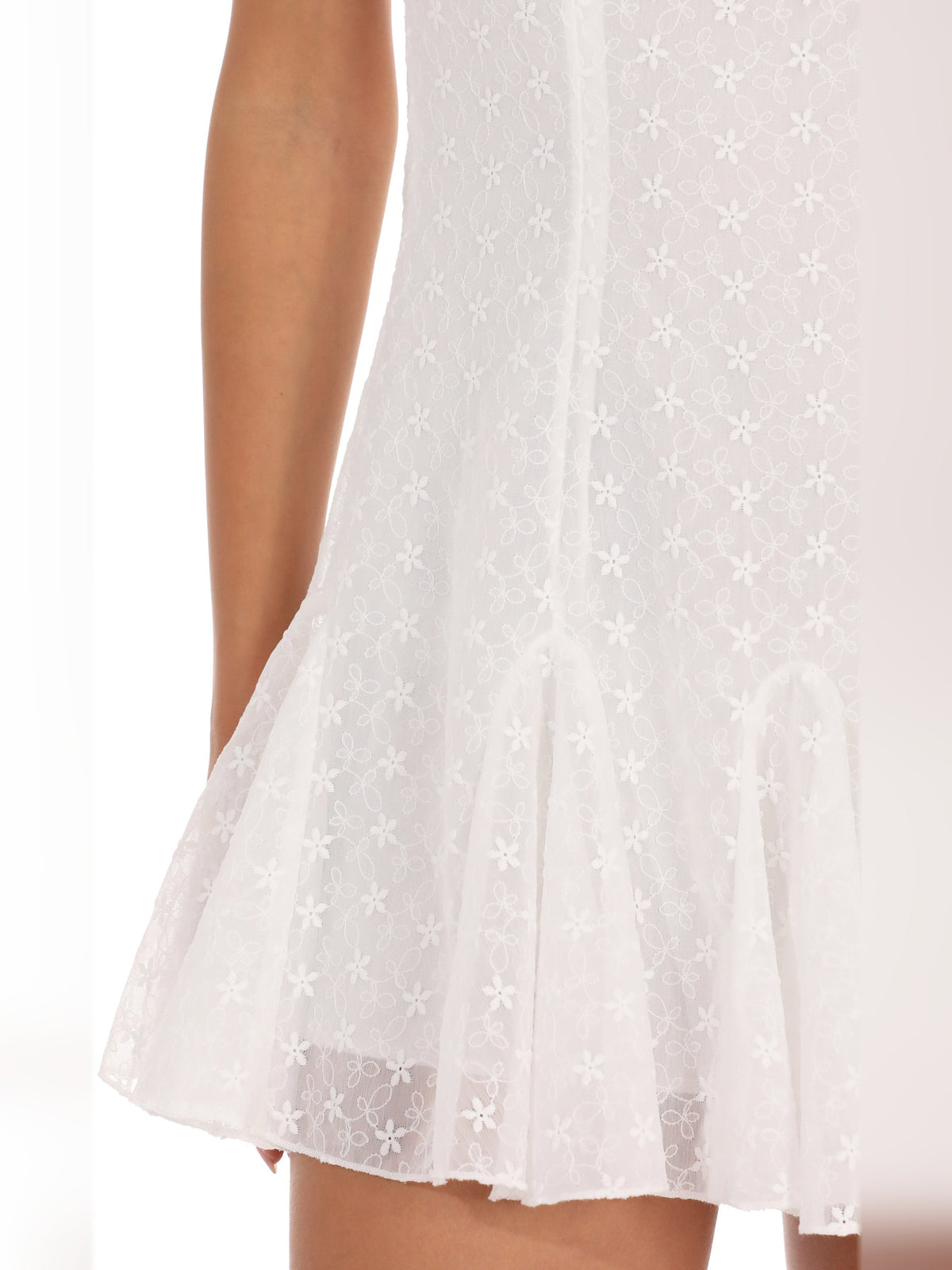 White homecoming dress with flared shape