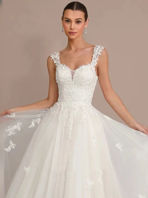 Ivory lace tulle mini wedding dress with square V-neck, floral appliques, A-line silhouette