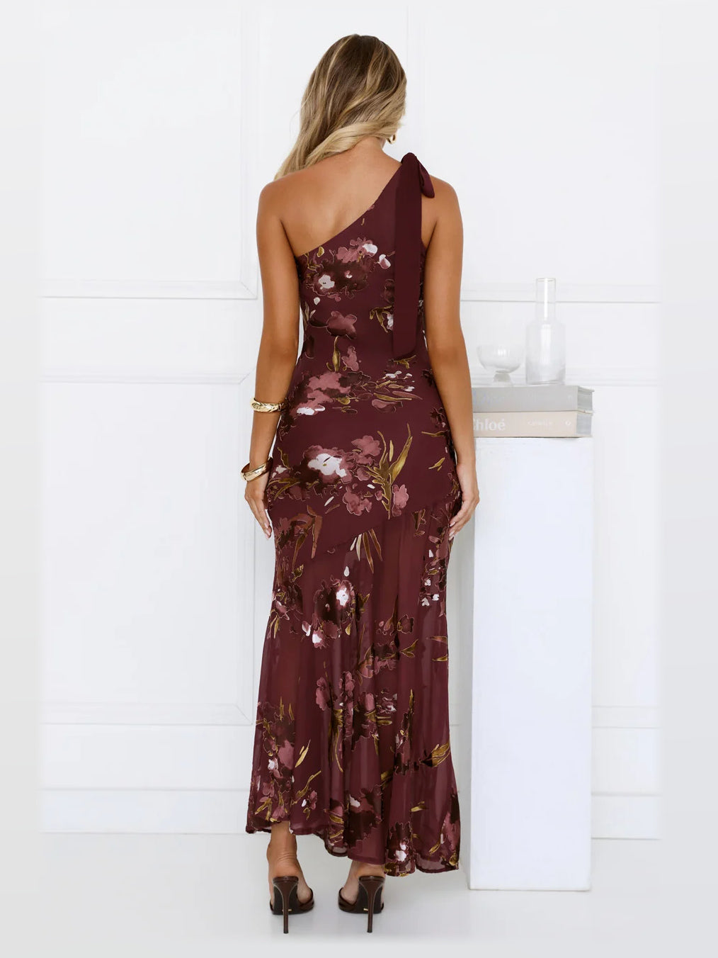 Burgundy formal dress with maxi formal style