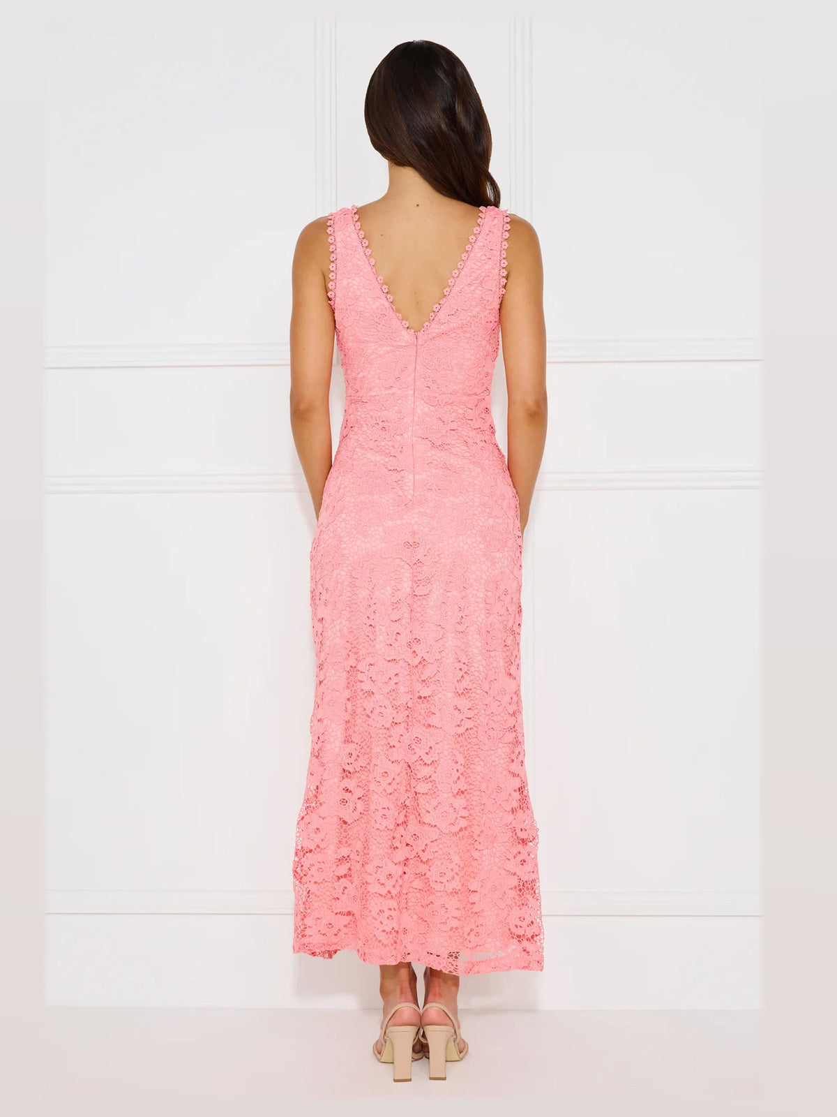 Pink formal dress with maxi formal style
