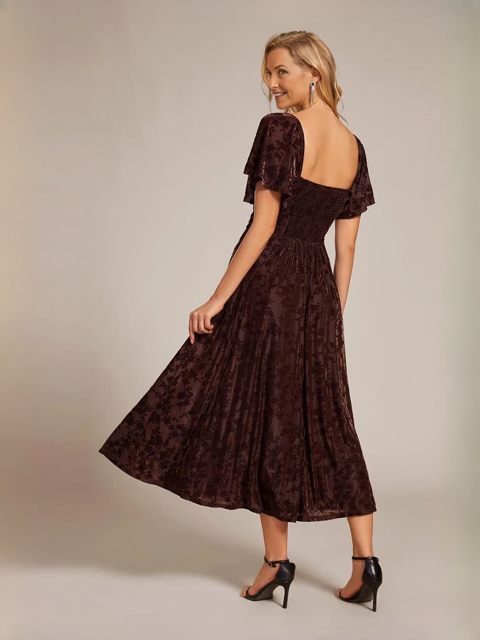 Burgundy A-line midi dress with open back and short puff sleeves