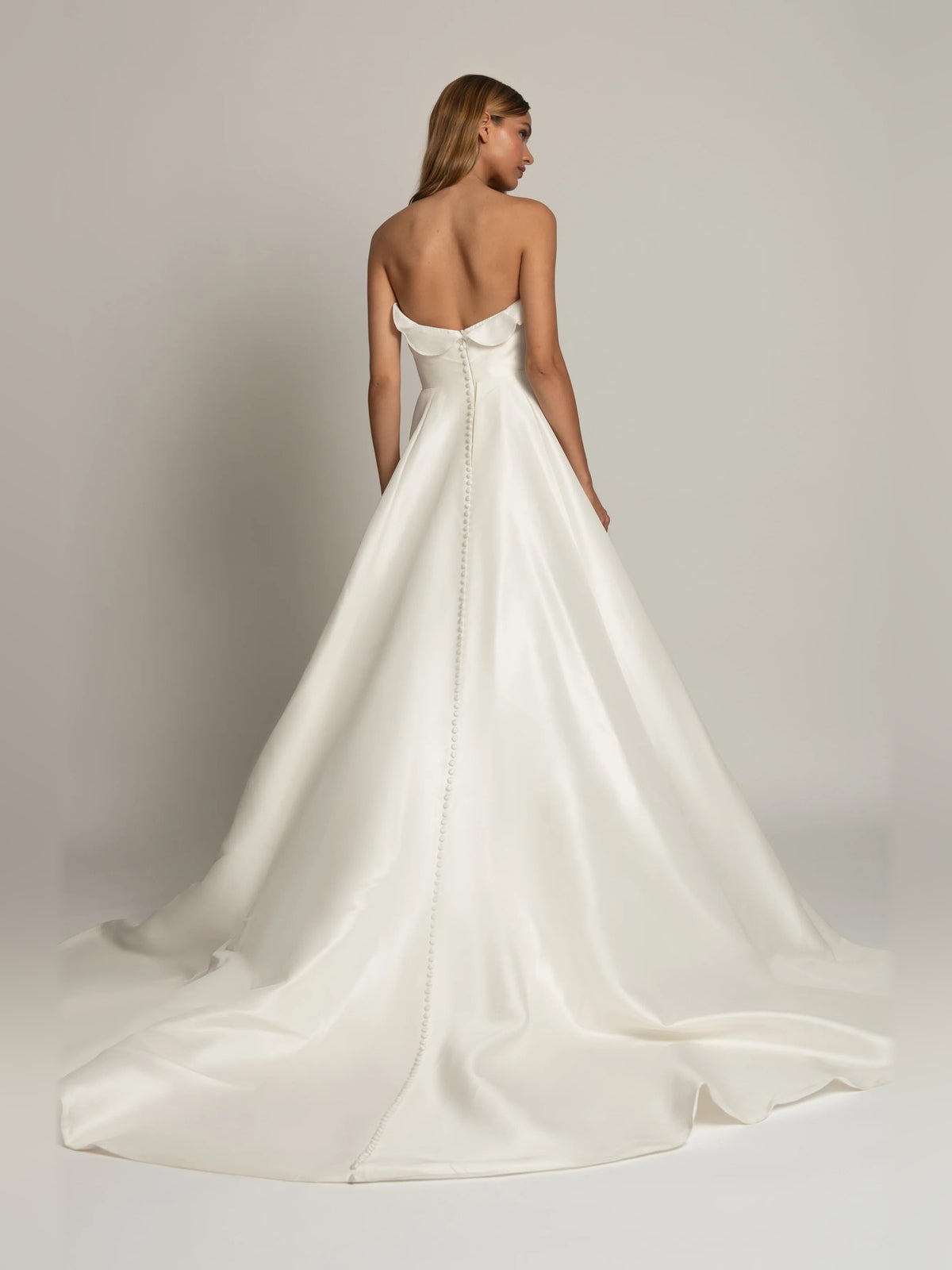 sweetheart ball-gown floor-length formal dress - image 8