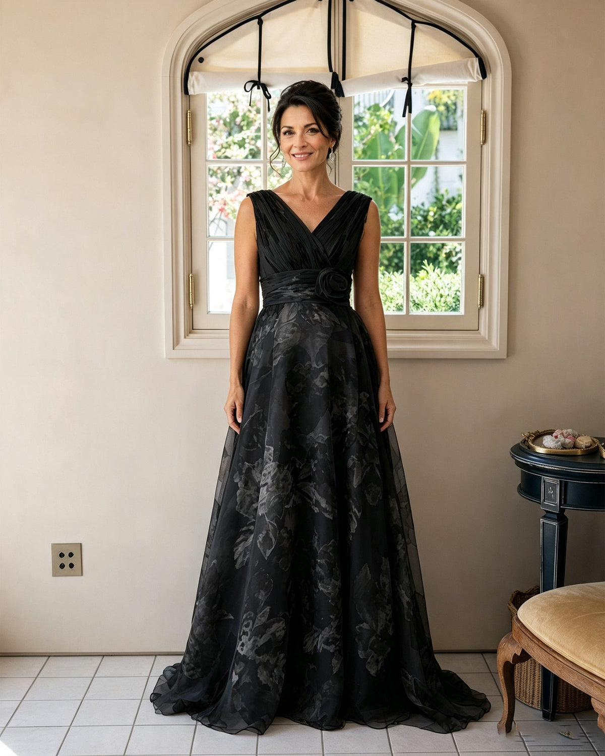 Floral-print chiffon V-neck mother of the bride dress, black, rosette sash