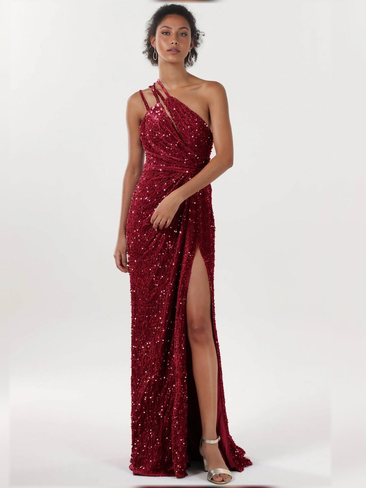 Glitter burgundy one-shoulder formal sheath dress with ruching and high slit