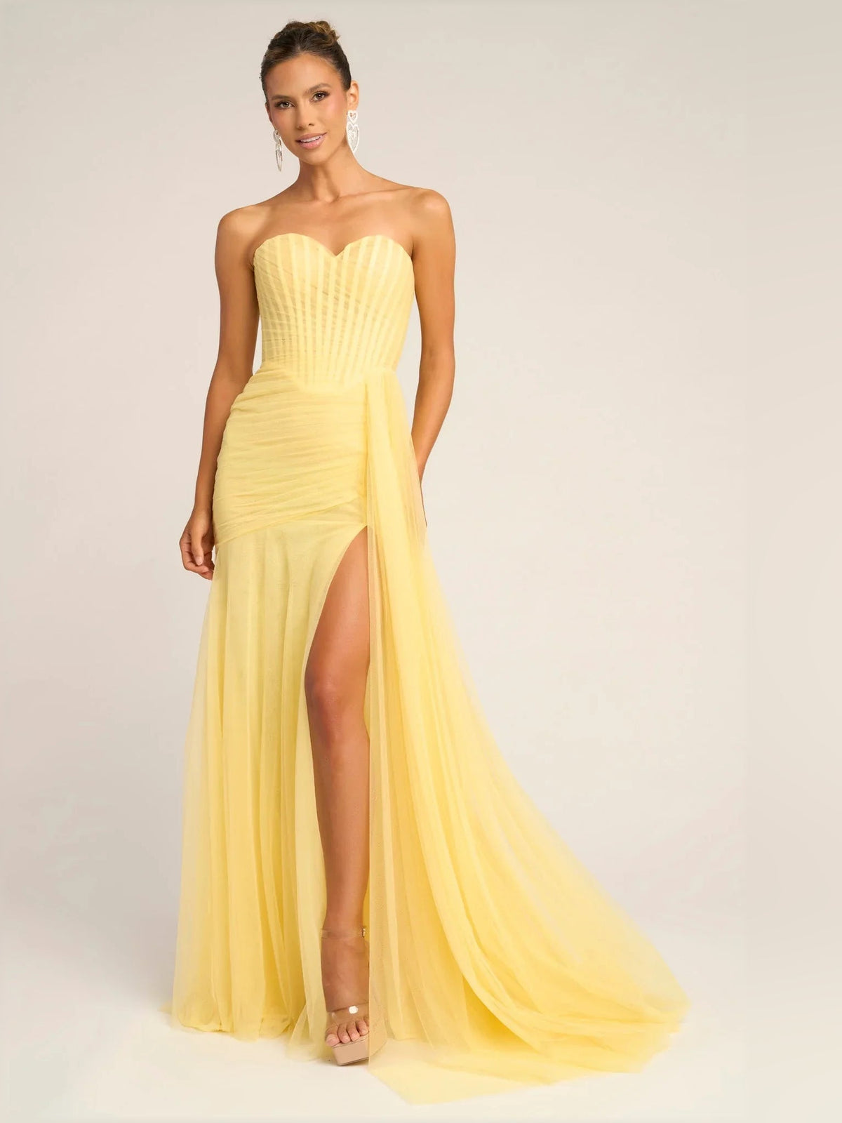 Yellow strapless sweetheart draped tulle mermaid formal dress with slit skirt