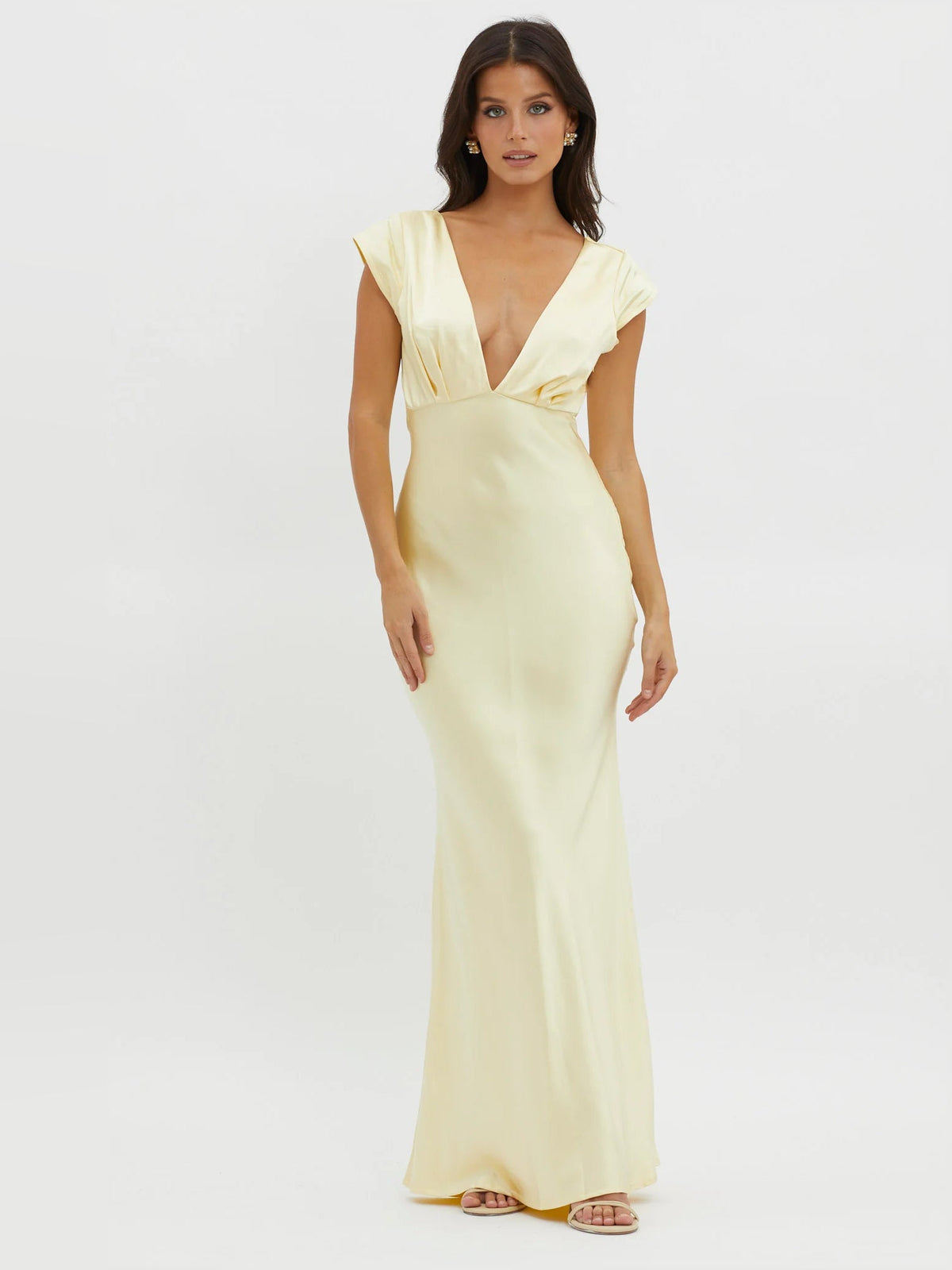 Yellow V-neck midi dress with cap sleeves and body-skimming fit