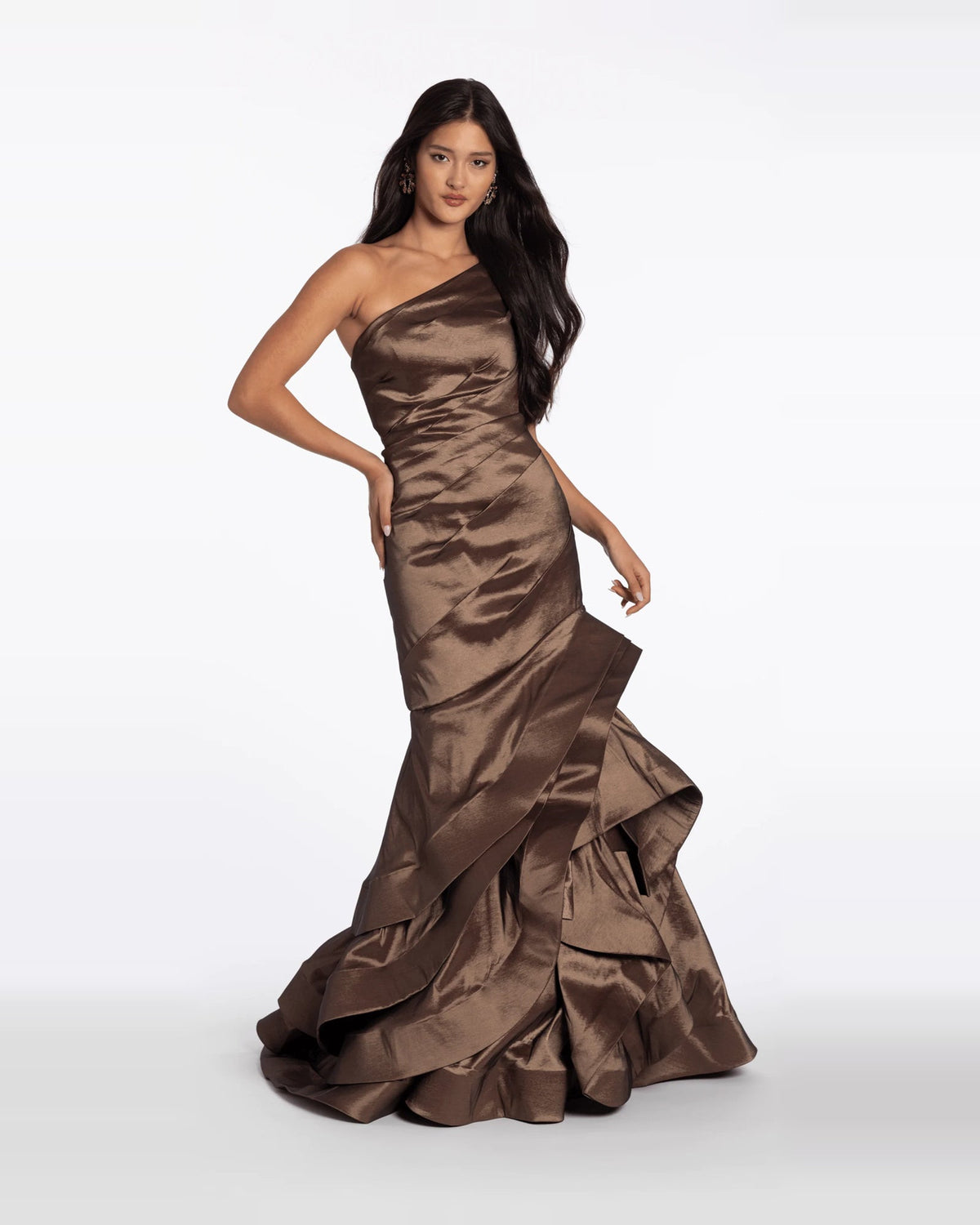 One-shoulder mermaid maxi prom dress in brown with tiered, ruffled skirt hem