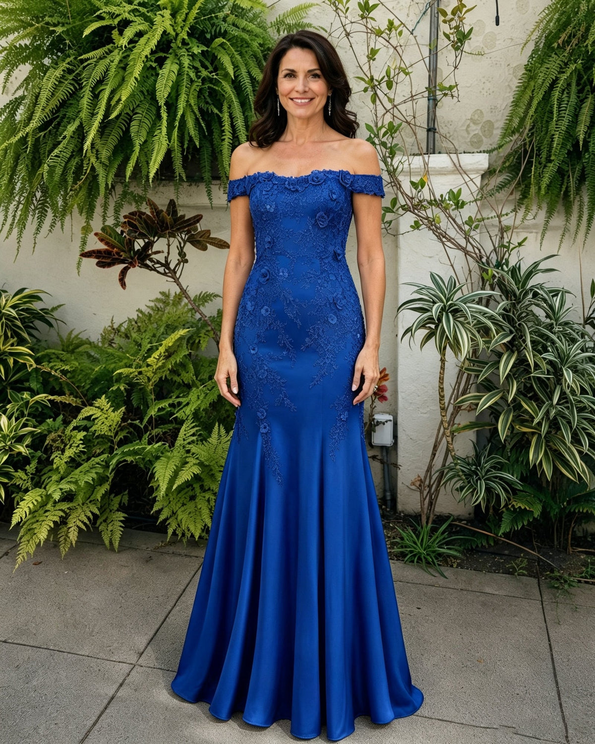 Royal blue off-shoulder lace mermaid mother-of-the-bride dress with scalloped neckline