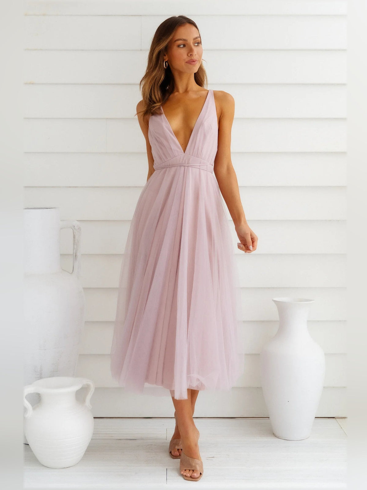 Lilac sleeveless V-neck midi formal dress with fitted bodice and flowy tulle skirt