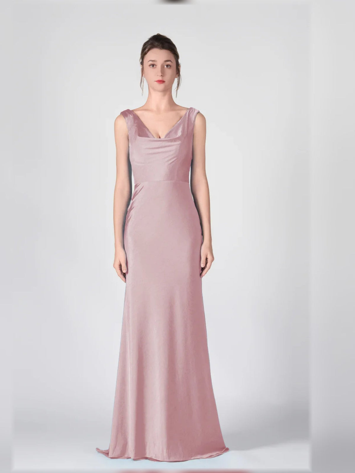 Dusty rose V-neck sleeveless mermaid floor-length formal dress