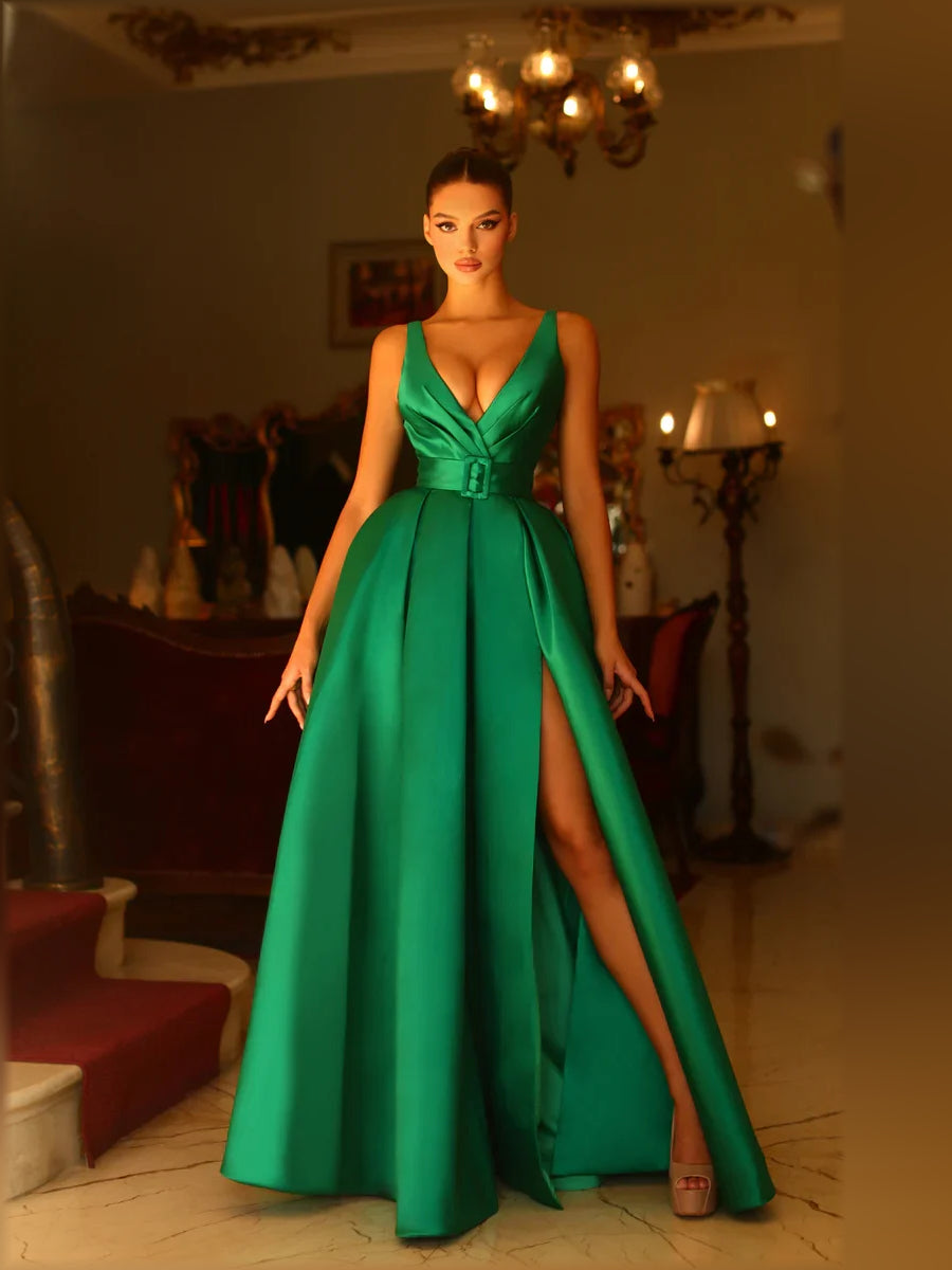 Dark green V-neck A-line formal dress with side slit, floor-length skirt